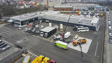 Busservice Daimler Truck eröffnet Neubau in Stuttgart