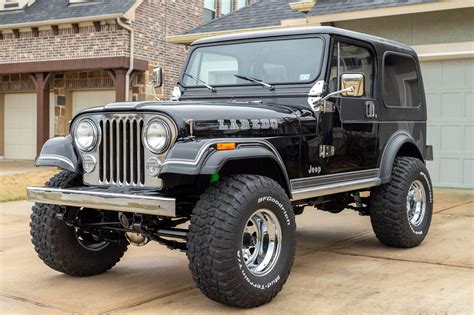 1982 Jeep Cj 7 Laredo 5 Speed For Sale On Bat Auctions Sold For