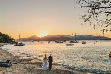The Sunsets On Fitzroy Island Are Just So Magicalthanks To