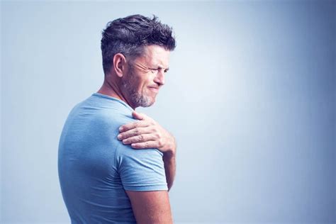 What To Do About Pain Where The Shoulder Meet The Collarbone