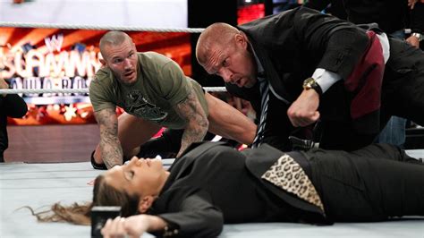 Kocosports Wwe Monday Night Raw Review 12 09 13 Slammy Results And Cena And Orton Face Off