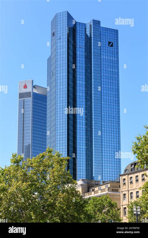 Deutsche Bank Twin Tower Hi Res Stock Photography And Images Alamy