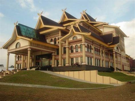 Apa sajakah tarian adat tradisional daerah propinsi jawa timur? Arsitektur Nusantara Melayu | Jendela Arsitektur Desain
