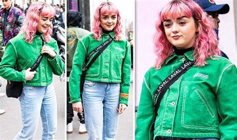 Maisie Williams Game Of Thrones Star Shows Off Pink Hair Do At Paris
