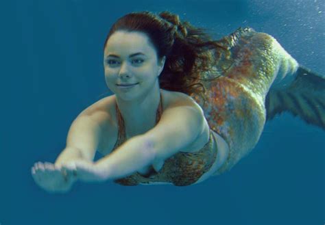Mako Mermaids Swimming