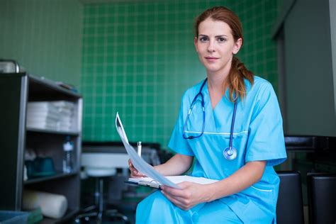 How To Become A Nurse Practitioner Nursing Programs And Career