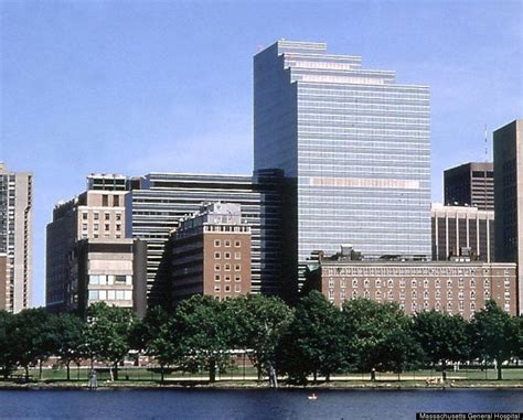 1 Massachusetts General Hospital Boston Massachusetts General