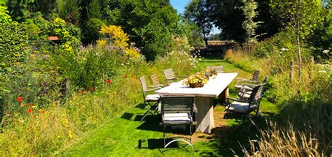 Auch im herbst den garten schön aussehen lassen. Herbst-Deko für den Garten: Neues wird altehrwürdig ...