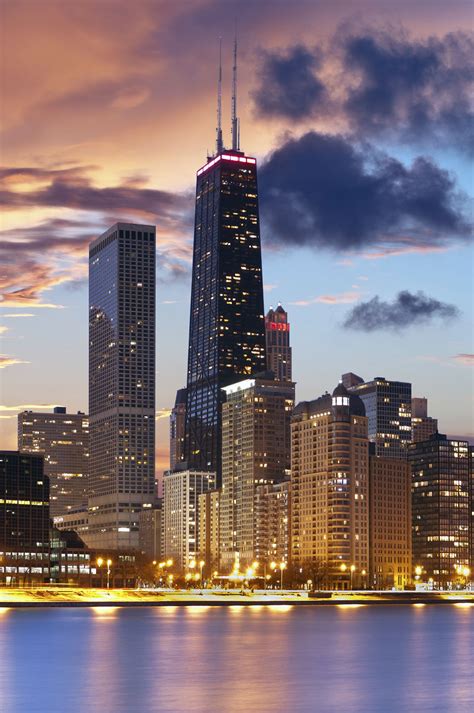#Chicago skyline at sunset- Illinois | Chicago travel, Chicago ...