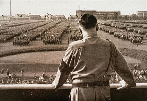Adolf Hitler Holokost Ansiklopedisi