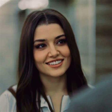 Hande Ercel Halka | Beauty girl, Hande ercel, Turkish beauty