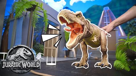 Jurassic World Camp Cretaceous Avoid The T Rex Get To The Beacon