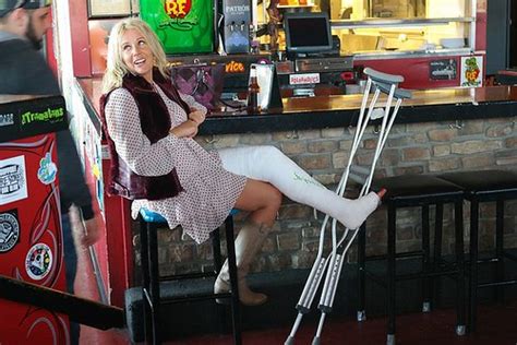 Thepinsta 1000 Ideas About Leg Cast On Pinterest Crutches Flickr