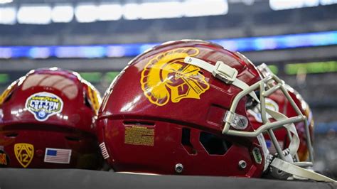 Usc Football Trojans Offer 4 Star Te Who Has Already Committed To Big Ten Rival Yardbarker