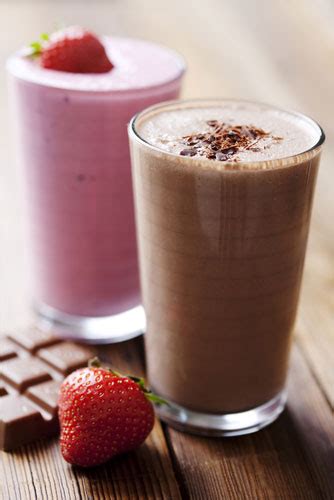 2 of the best fat burning shakes for meal replacement and weight loss hix magazine