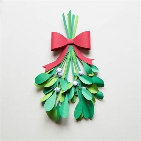 Paper Mistletoe Christmas Twist
