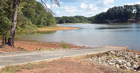 Corps Slows Flow From Lakes As Drought Increases But Hartwell Still