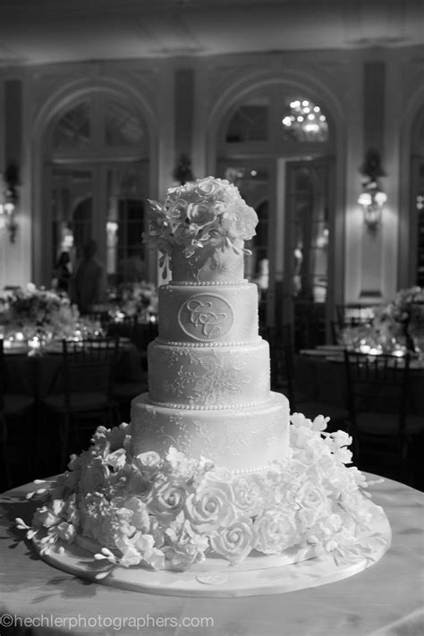 For The Love Of Cake By Garry And Ana Parzych A Spring Custom Wedding Cake Manhattan Nyc