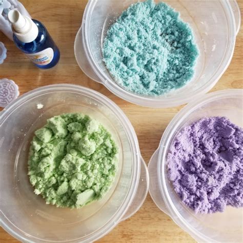 No more manual labor in trying to pressing them by hand! DIY Moon Press Bath Bombs | BREA Getting Fit