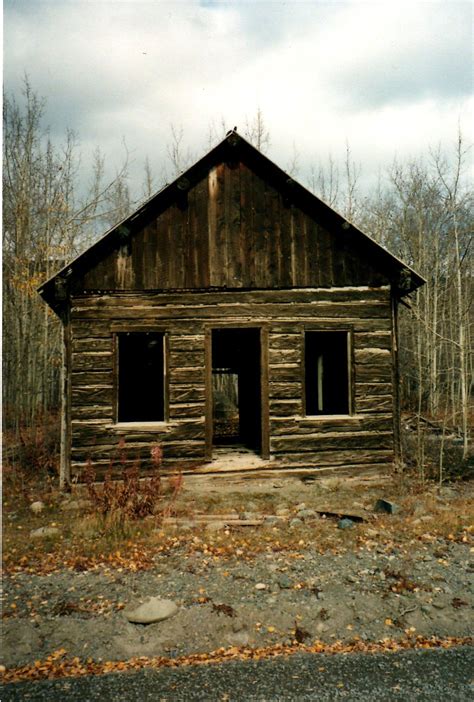 Old Cabin Yukon Old Cabins Little Cabin Log Cabin Homes