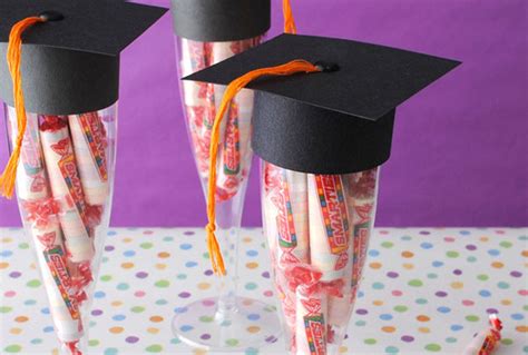 90 graduation party ideas your grad will love in 2019 shutterfly unique graduation party