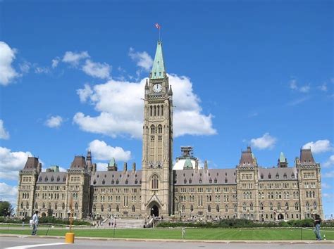 15 Best Things To Do In Ottawa Ontario Canada The Crazy Tourist