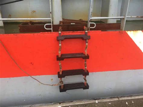1000 Ways To Secure A Pilot Ladder And Only One Is Correct Ladder