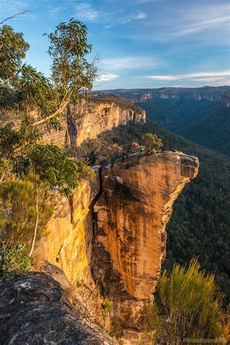 Hanging Rock Blue Mountains Photo Spot