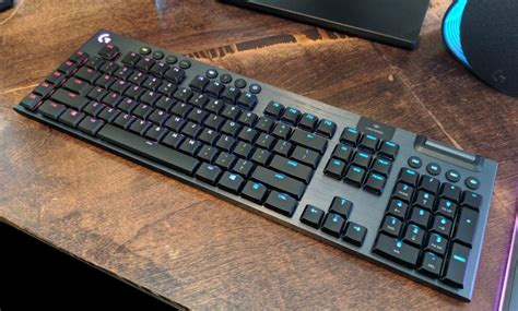 Logitech G915 Review The Wireless Gaming Keyboard Evolved