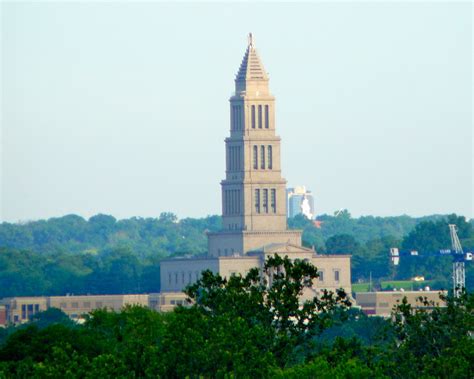 An historic philadelphia landmark, the masonic temple includes an expansive library and museum collection connected to freemasonry and the masonic one, at the majestic masonic temple, is the perfect location for: Masonic Temple | Washington Masonic Temple, Alexandria, VA v… | Flickr