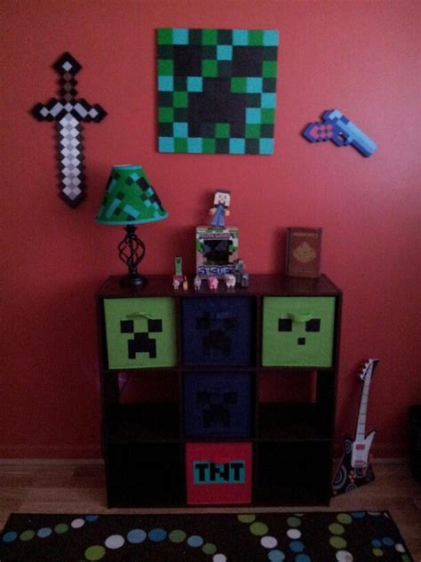 From the minecraft themed bed sheet to the torches and window curtain, every element of this room resembles the minecraft universe. 17 Best images about Minecraft boy's bedroom ideas on ...