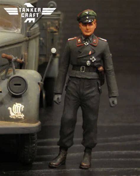 Tanker Craft 124 Wwii German Ss Panzer Officer Resin Figure 3000