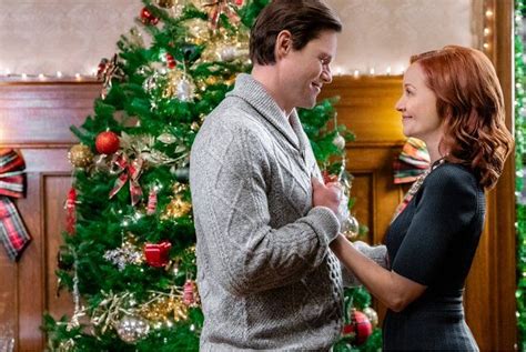 Lindy Booth Lindybooth Twitter Christmas Movies Lindy Booth Hallmark Movies