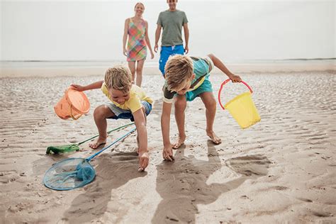 25 Fun Beach Games For Kids Parenting House