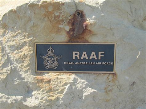 Royal Australian Air Force Plaque Remembering The Second W Flickr