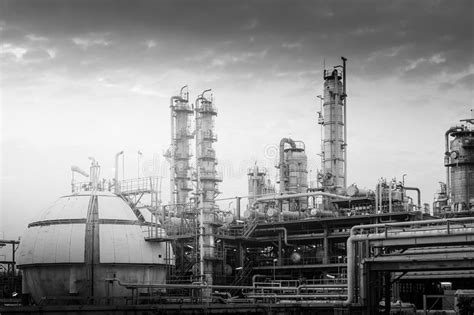 Industrial Plant Stock Image Image Of Factory Petroleum 118504035
