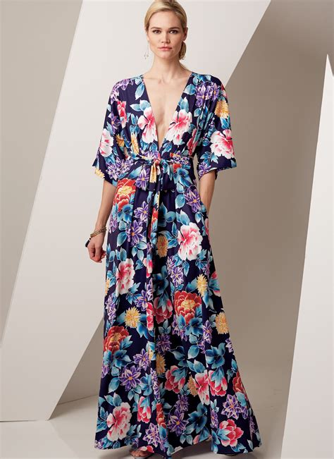 Kimono Style Dress With A Plunging Neckline Pattern V9253 Vogue
