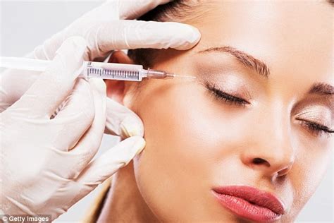 Are Women Developing A Crack Like Addiction To Botox Daily Mail Online