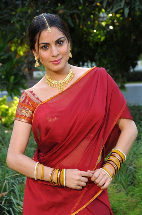 Telugu Actress Shraddha Arya Photos In Half Saree South Indian Stills