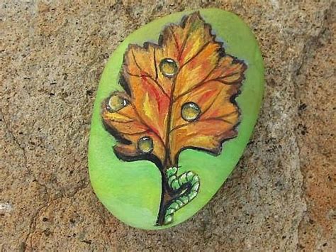 Painted Rock Leaf Paintinggarden Stonerock Painting 3d Etsy Painted