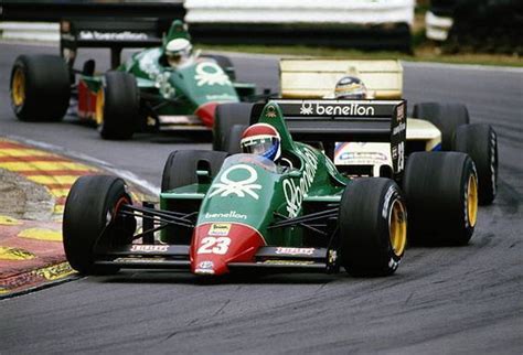 Eddie Cheever Benetton Team Alfa Romeo 184tb Turbo Followed By Thierry
