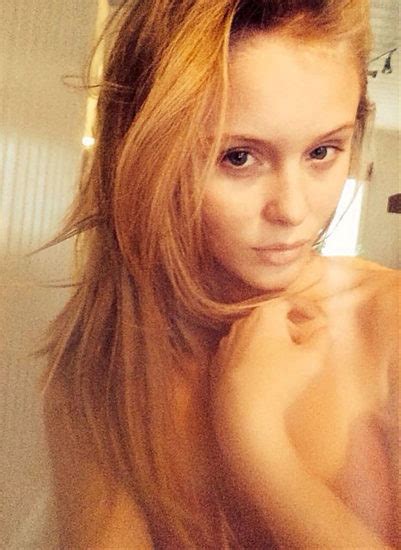 Zara Larsson Nude And Sexy Leaked Pics And Sex Tape