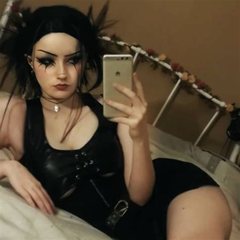 Goth Girl Selfie Goth Girls Girl Halloween Face Makeup