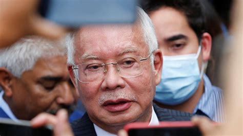 Rosmah Mansor Wife Of Ex Malaysian Pm Najib Gets 10 Years Jail For