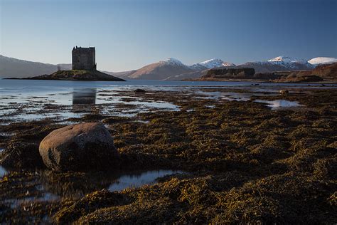 Evening At Castle Stalkers Castle Stalker In Loch Laich Wh Flickr