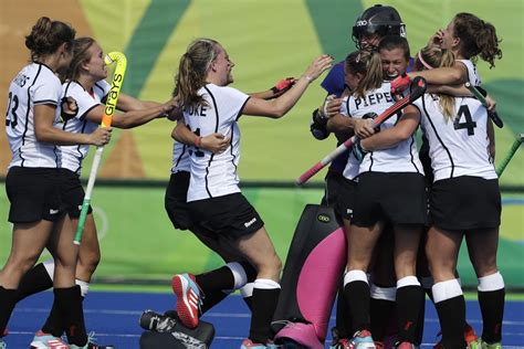germany tops us 2 1 in women s field hockey quarterfinals sports illustrated