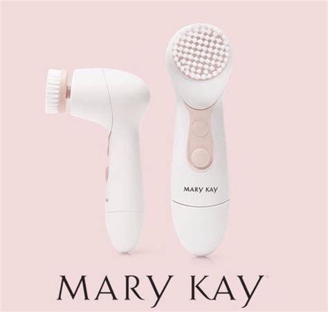 Ein mary kay® rei nigungsprodukt nach wahl auf das gesicht auftragen. Mary Kay Skinvigorate Cleansing Brush reviews in Cleansing ...