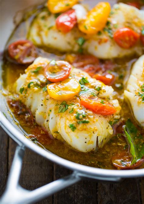 Pan Seared Cod In White Wine Tomato Basil Sauce Baker By Nature
