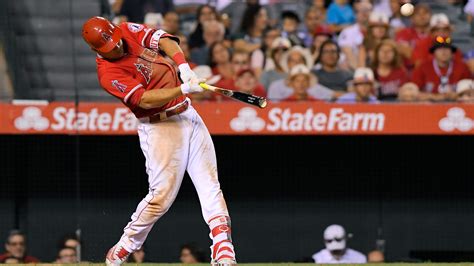 Trout Homers And Hits 20 20 But Angels Lose 11th Straight