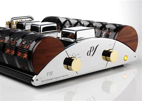 Ear Yoshino V12 Audio Design Valve Amplifier Audio Equipment